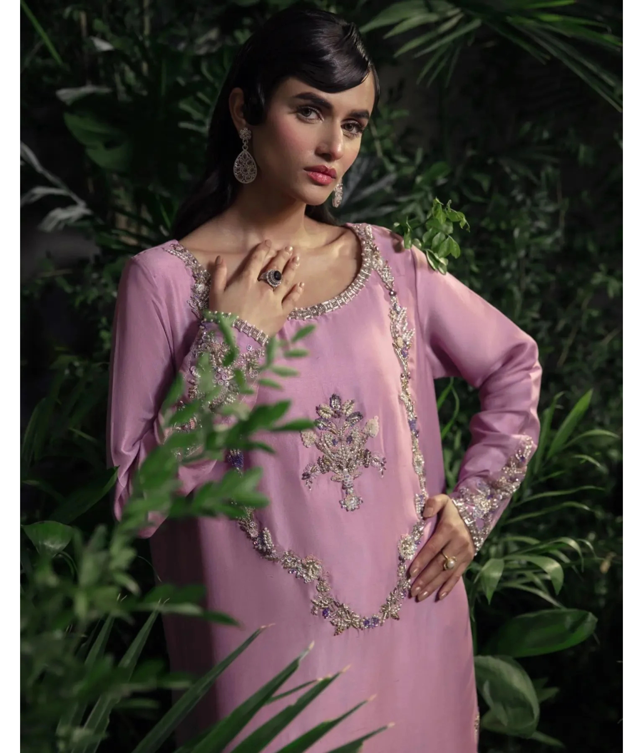 LUNA- Luxury Pret'24  - 8