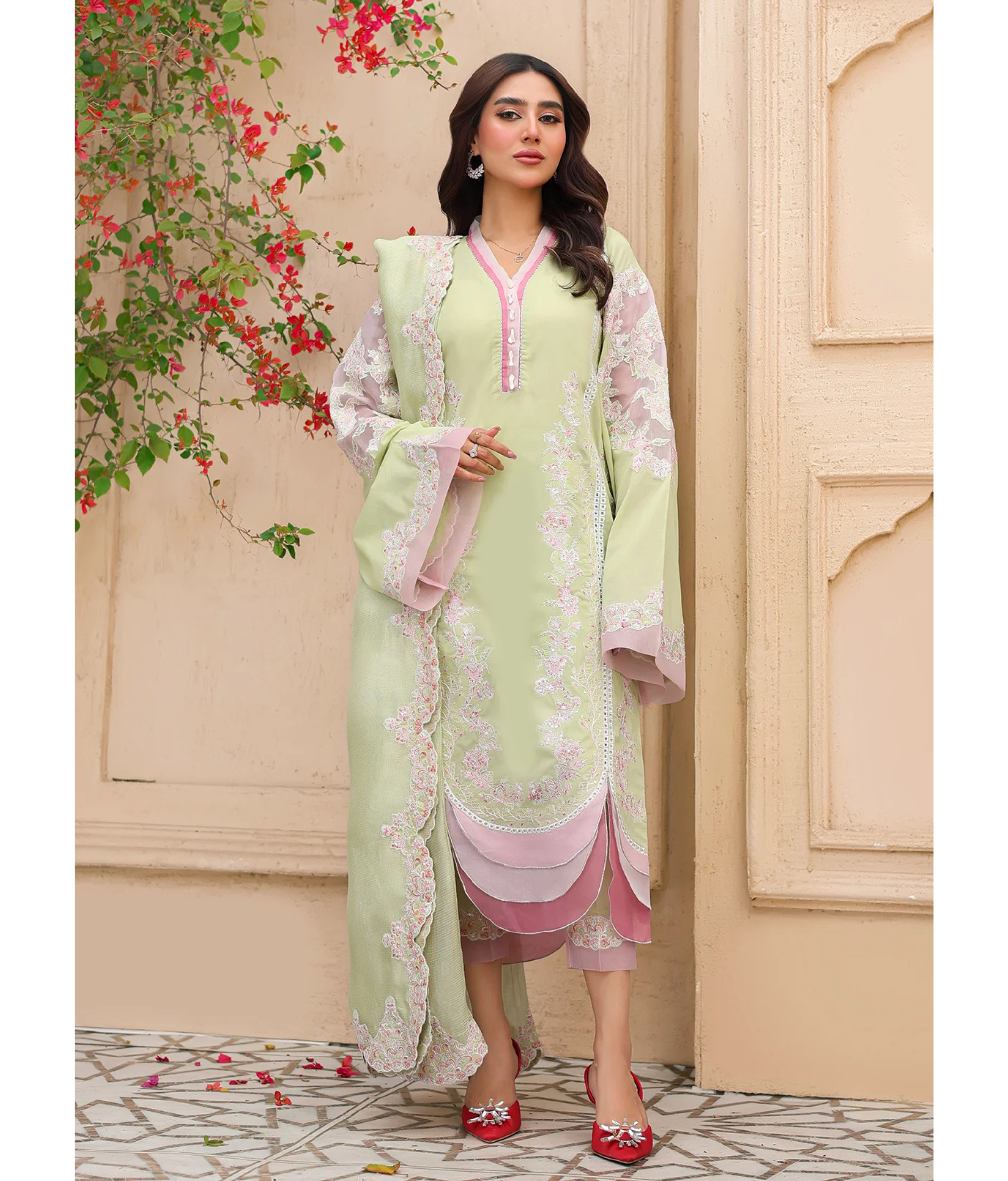 Mariam Malik London