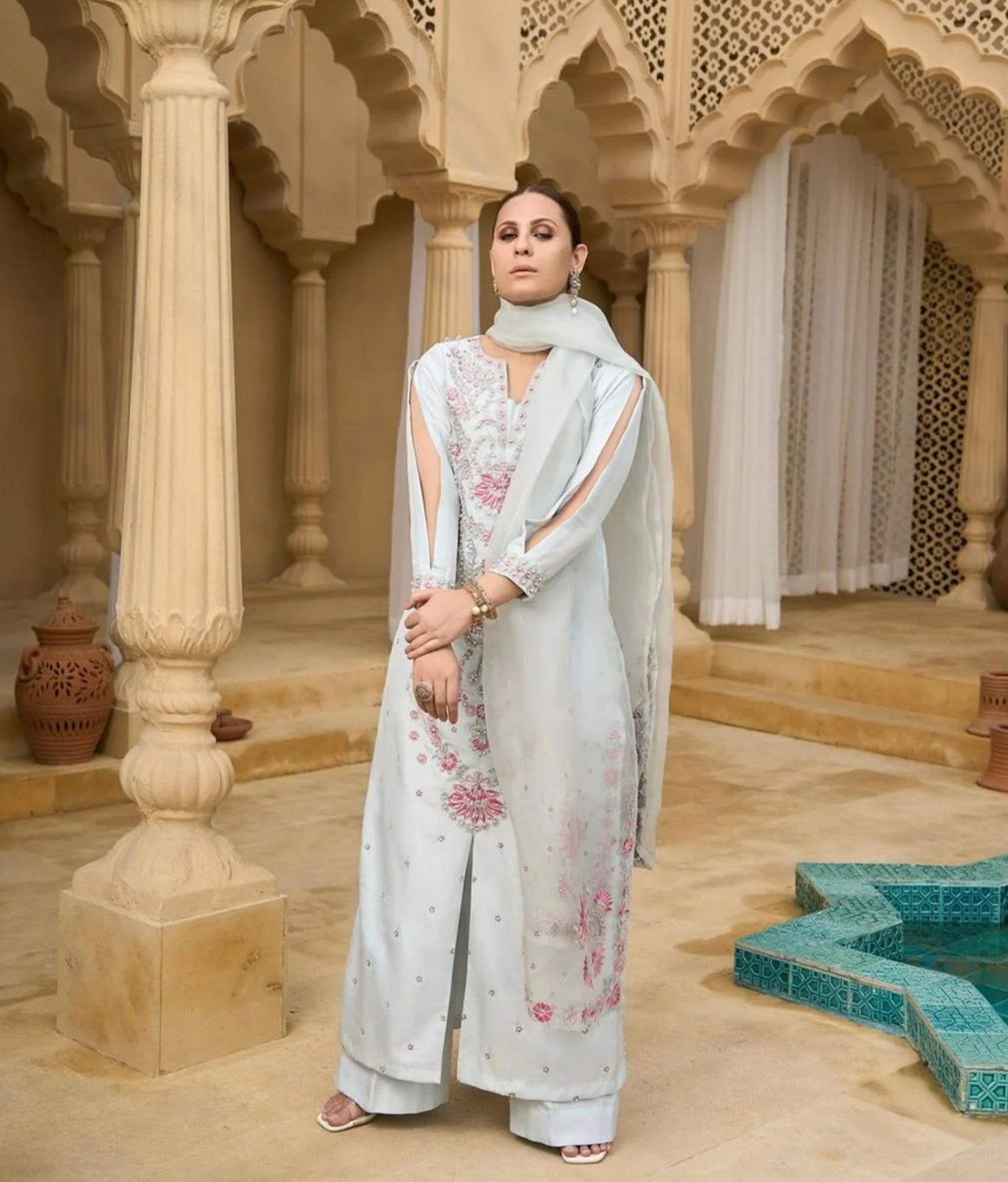 Luna- Luxury Pret' - 21 Main image