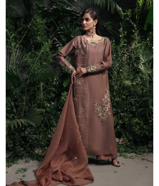 LUNA- Luxury Pret'24  - 9