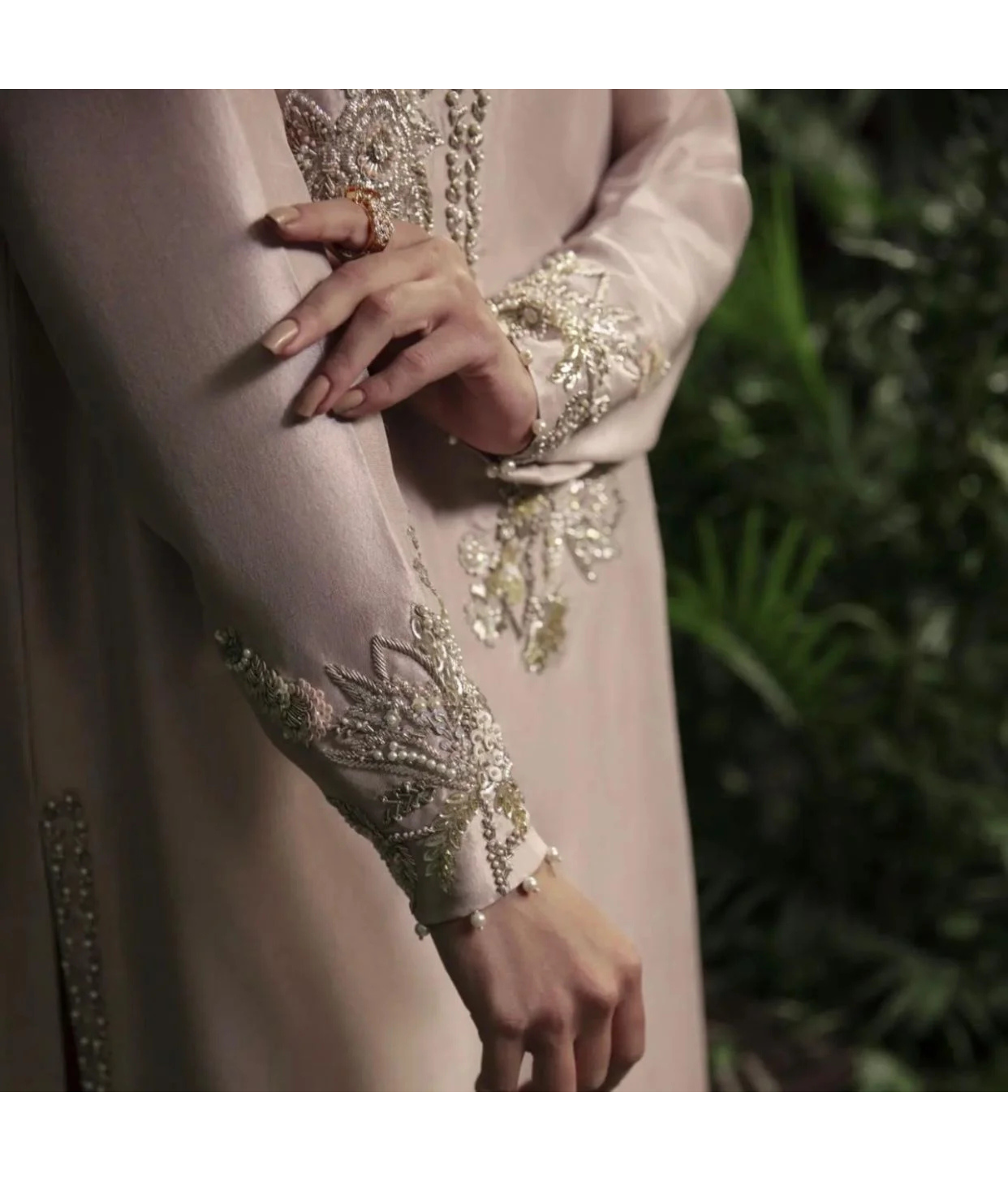 LUNA- Luxury Pret'24  - 14