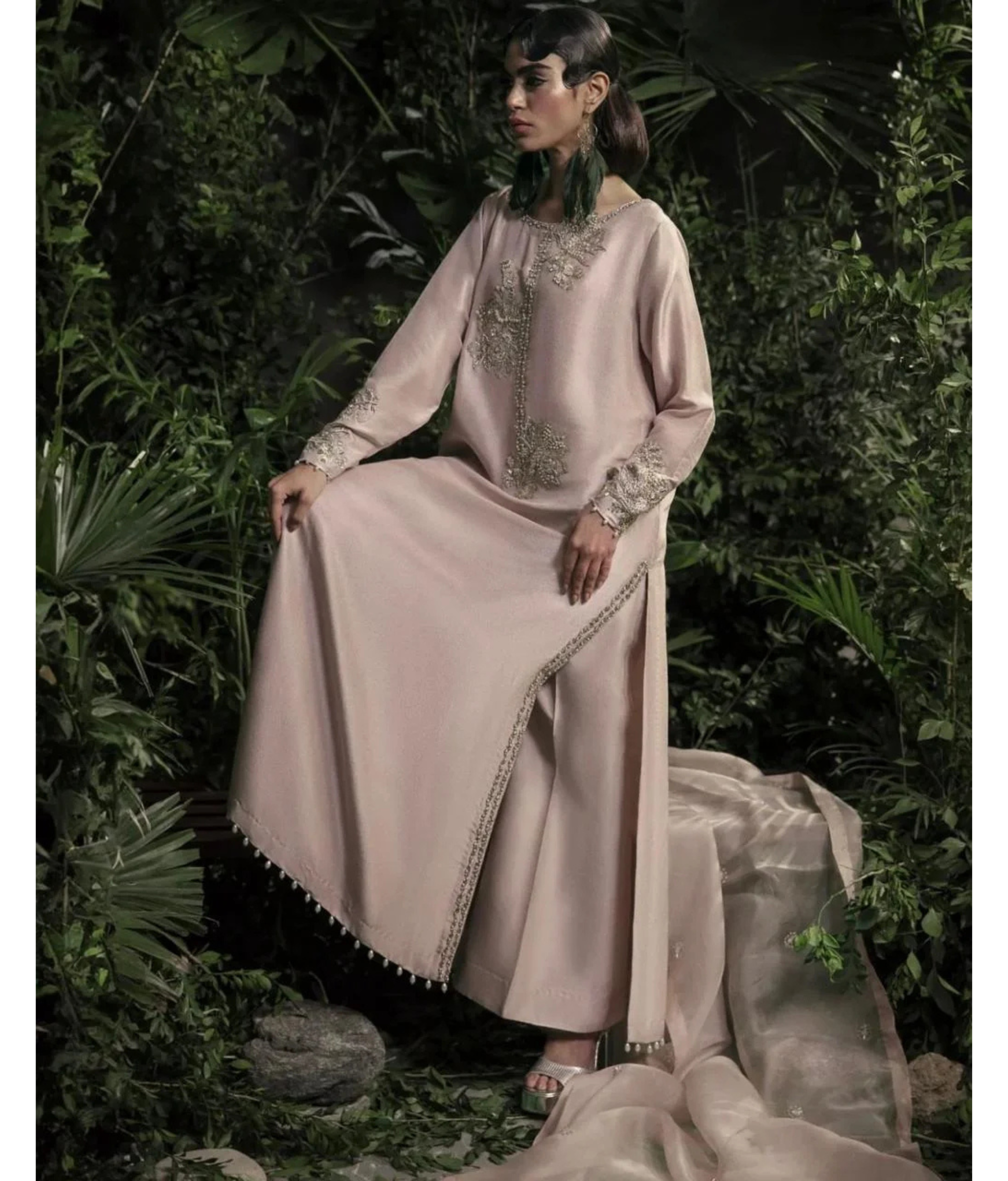 LUNA- Luxury Pret'24  - 14 Secondary image