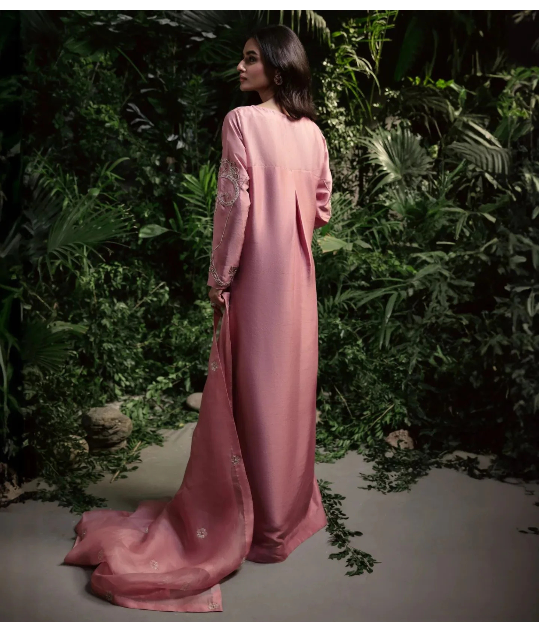 LUNA- Luxury Pret'24  - 12