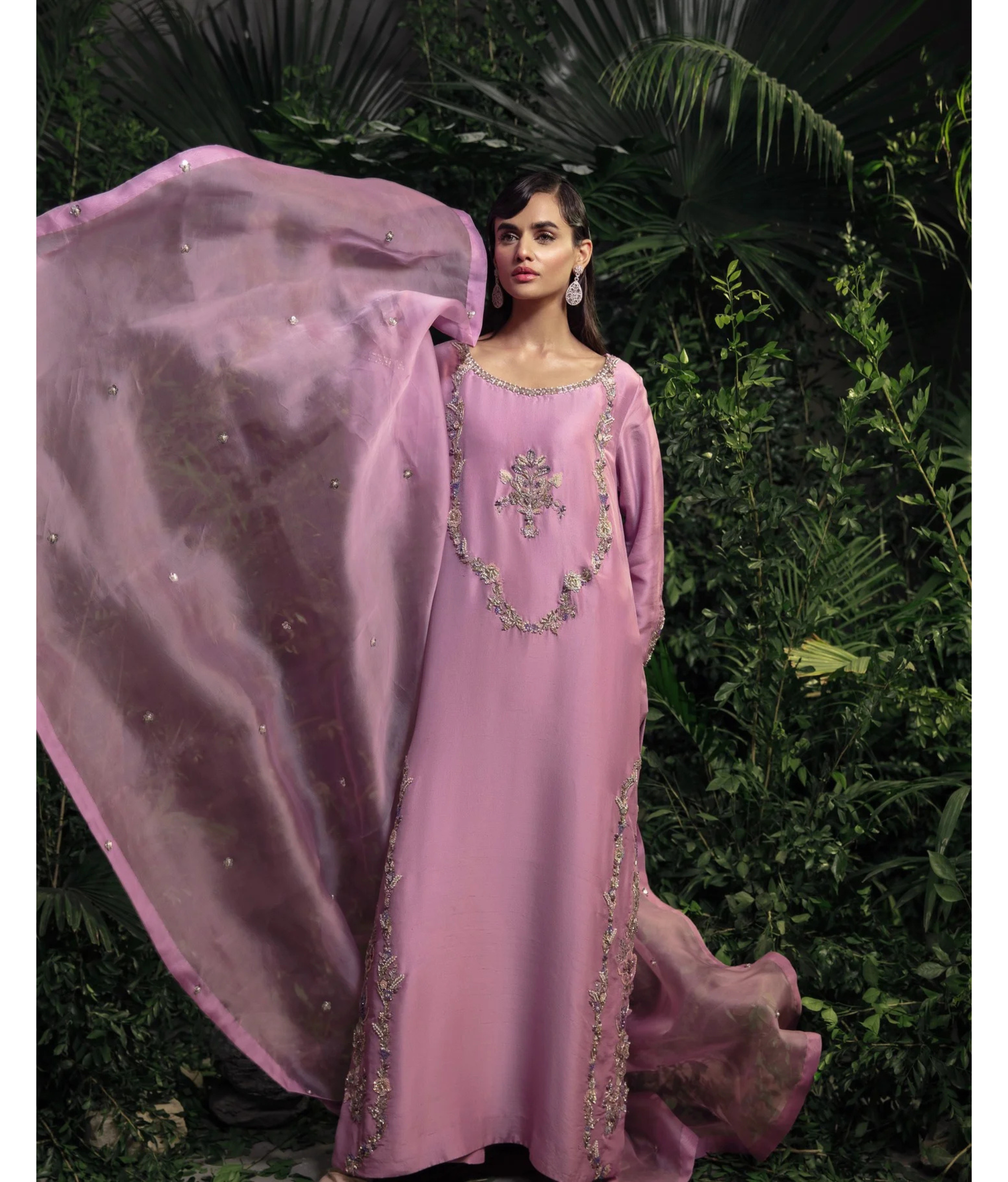 LUNA- Luxury Pret'24  - 8